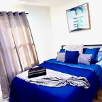 Holiday home Modern Near Uptown Clt, Airport And *