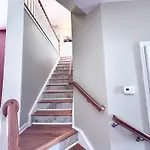 Amazing 4 Bdrm W Garage In *