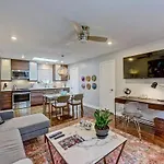 Stylish 1br In Myers Park Holiday home