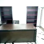 Spacious 4-Bedroom House,6Beds With Office Space