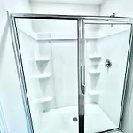 Spacious 4-Bedroom House,6Beds With Office Space