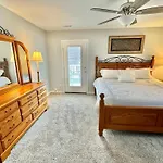 Charming Home Near Uptown Charlotte