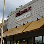 Convenient - King Bed Apartment - Heart Of Plaza