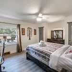 Holiday home The Nest Charlotte