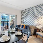 Apartment The Panther - Luxury 3br - Free Parking - Views - Stadium - Gym