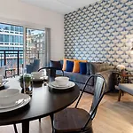 The Panther - Luxury 3br - Free Parking - Views - Stadium - Gym *