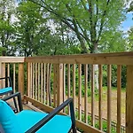 Stylish 3br In Clt, Close To Downtown, Airport, Wfh & Parking & Family Friendly & Business Ready