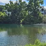 Comfy 2Br Condo Near Uptown & Noda Free Parking