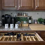 Palm House Luxury Retreat For Families And Corporate