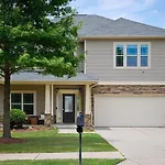 Palm House Luxury Retreat For Families And Corporate