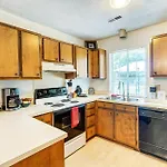 University City Villa *