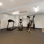 Quality Inn & Suites Airport