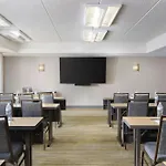 Courtyard Charlotte Southpark