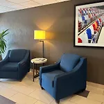 Charlotte Suites By Ihg