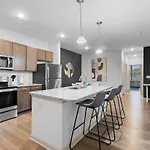 Upscale King 3Br Suite To Uptown Charlotte