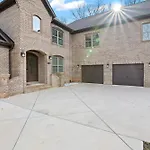 Charlotte Acres Retreat