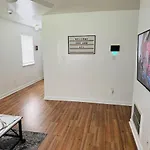 Dukehaven Near Northlake, Uptown, Route To Airport