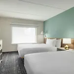 Hotel Towneplace By Marriott Loso Airport