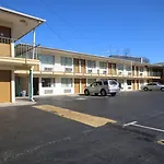 Royal Inn And Suites Charlotte Airport