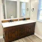 Holiday home Charming Nestled In A Tranquil Cul-de-sac Charlotte