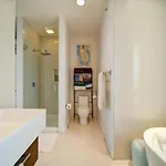 Modern 1br Stylish Near Uptown Clt