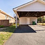 Queen City Starmount