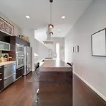 Modern 1br Stylish Near Uptown Clt Holiday home