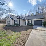 Fully Updated Cozy 3 Bedroom Ranch Escape -Wwc- Airport