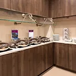 Hotel By Marriott Northlake 3*