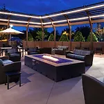 By Marriott Northlake 3*