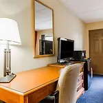 Rodeway North End Inn 2*