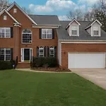 Holiday home Suburban Sanctuary In Charlotte, North Carolina Charlotte