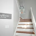 Suburban Sanctuary In Charlotte, North Carolina