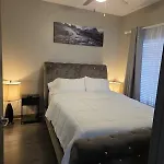 Gorgeous Uptown With Pool Apartment Charlotte