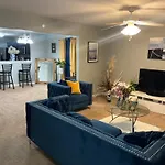 Abode At University City