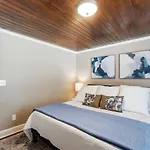 Stylish Noda Gem Hot Tub, Games And Walk To Dining *