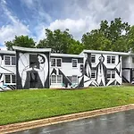 Modern 1br In The Heart Of Clt Holiday home Charlotte