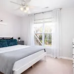 Suburban Sanctuary In Charlotte, North Carolina Holiday home Charlotte