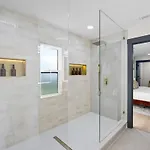 4 Kings-1 Queen-gameroom-lounge-luxury Home-4k1q2t Holiday home *