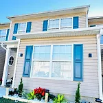 Cozy Corner Escape Entire In Charlotte