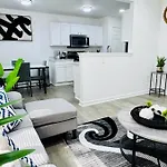 Cozy Corner Escape Entire In Charlotte
