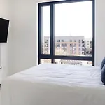 Landing Beautiful 1bd In Uptown * Charlotte