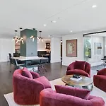 Landing Beautiful 1bd In Uptown