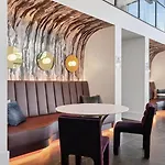 Landing Beautiful 1bd In Uptown