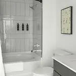 Landing Beautiful 1bd In Uptown * Charlotte