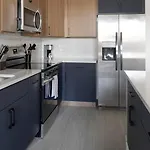 Landing Beautiful 1bd In Uptown Charlotte