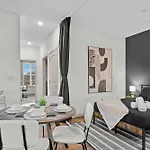 4Br King Bed Luxe Amenities Airport