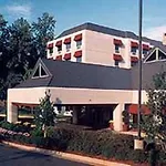 Towneplace By Marriott Loso Airport