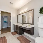 Heaven In Fully Furnished * Charlotte