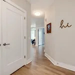 Heaven In Fully Furnished * Charlotte